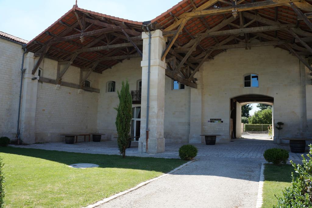 Domaine Des Chais Thénac Dış mekan fotoğraf