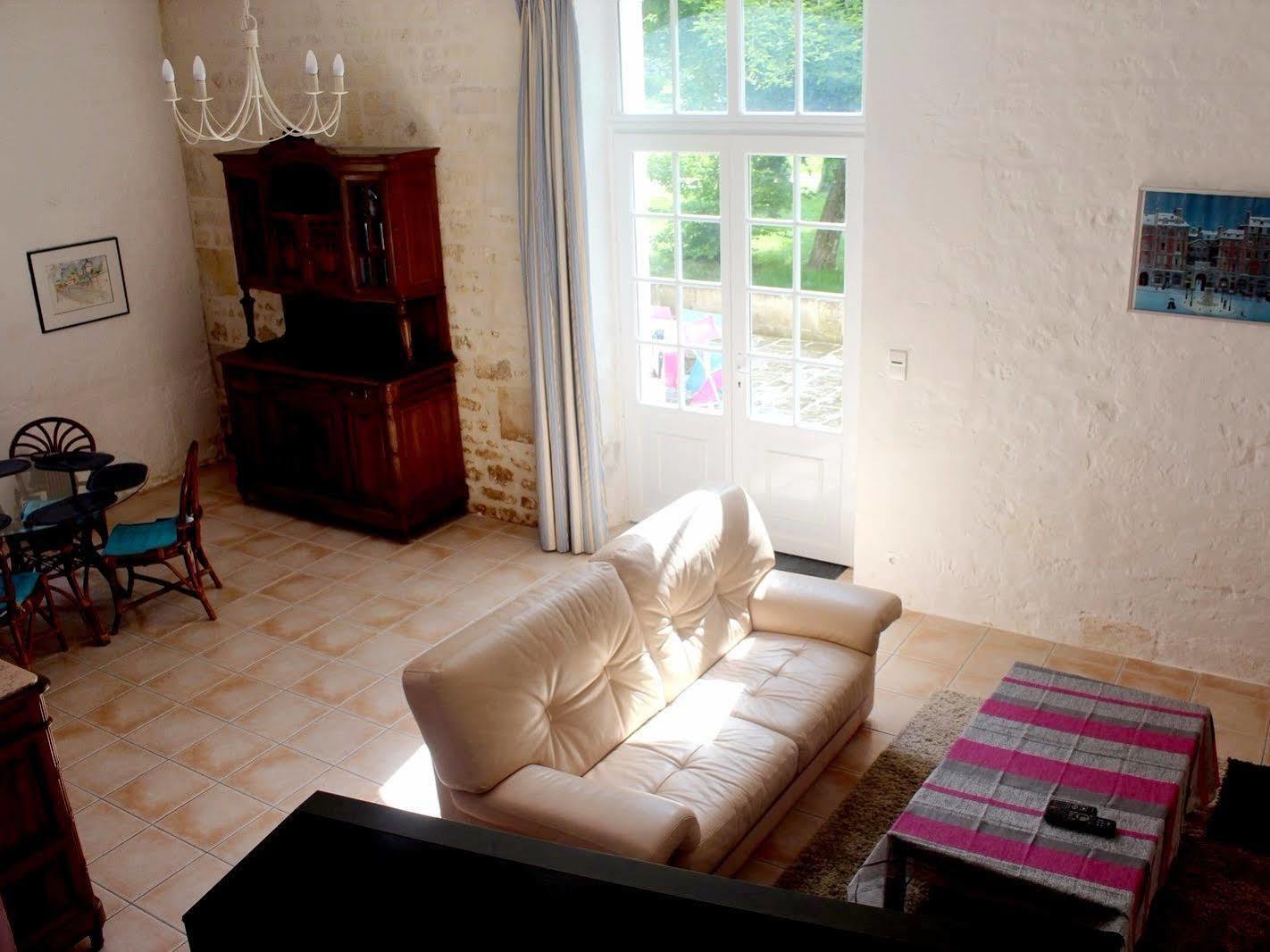 Domaine Des Chais Thénac Dış mekan fotoğraf